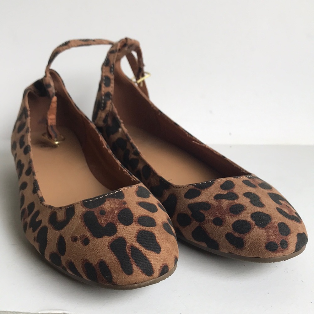 Gap Leopard Farbric Ankle Strap Ballet Flats 8 NEW